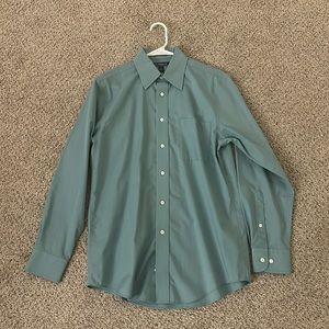 Croft&Barrow Men’s Long Sleeve Dress Shirt